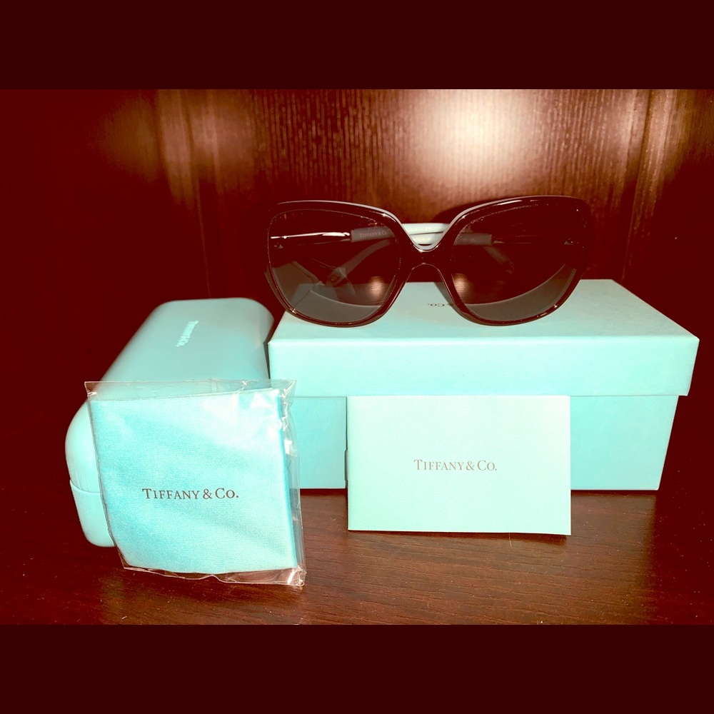 Tiffany & Co Sunglasses. Like new condition.